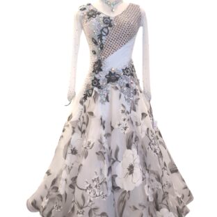 白柄ドレス　Mサイズ　250103